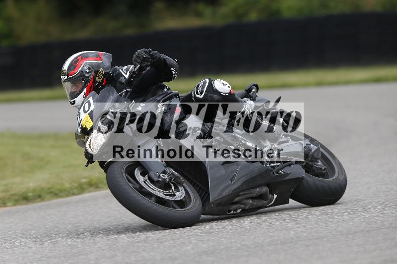 /23 07.06.2025 TZ Motorsport ADR/20